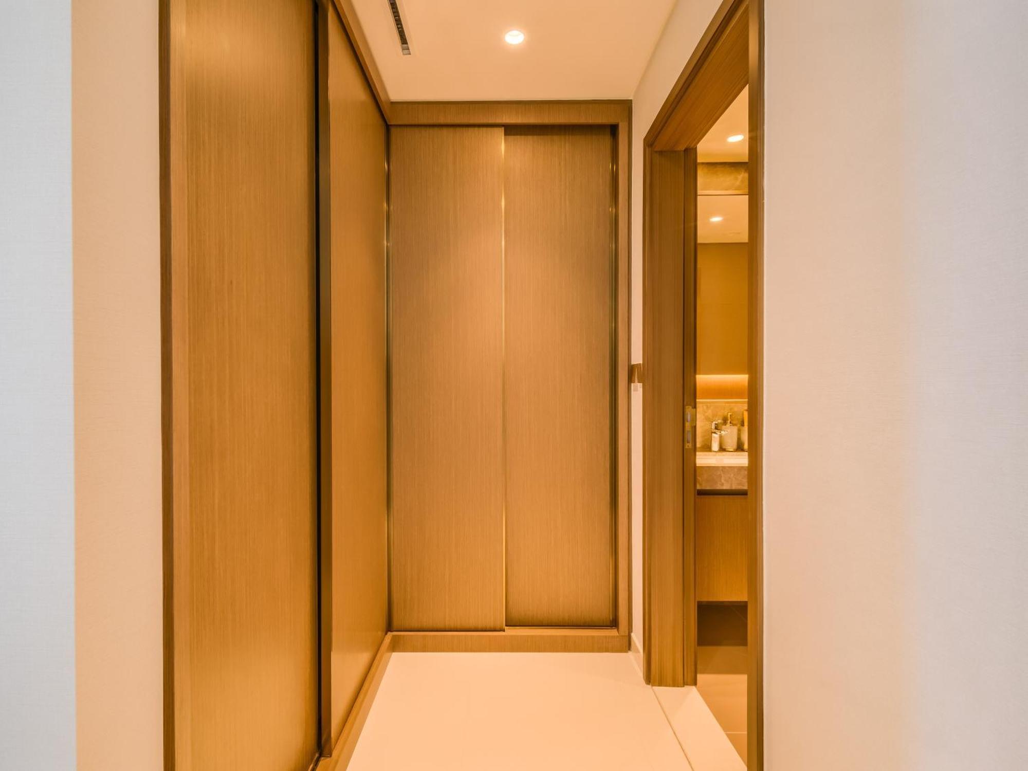 Apartment Trps - Grand Bleu, Harbour - 2br With Private Access Dubai